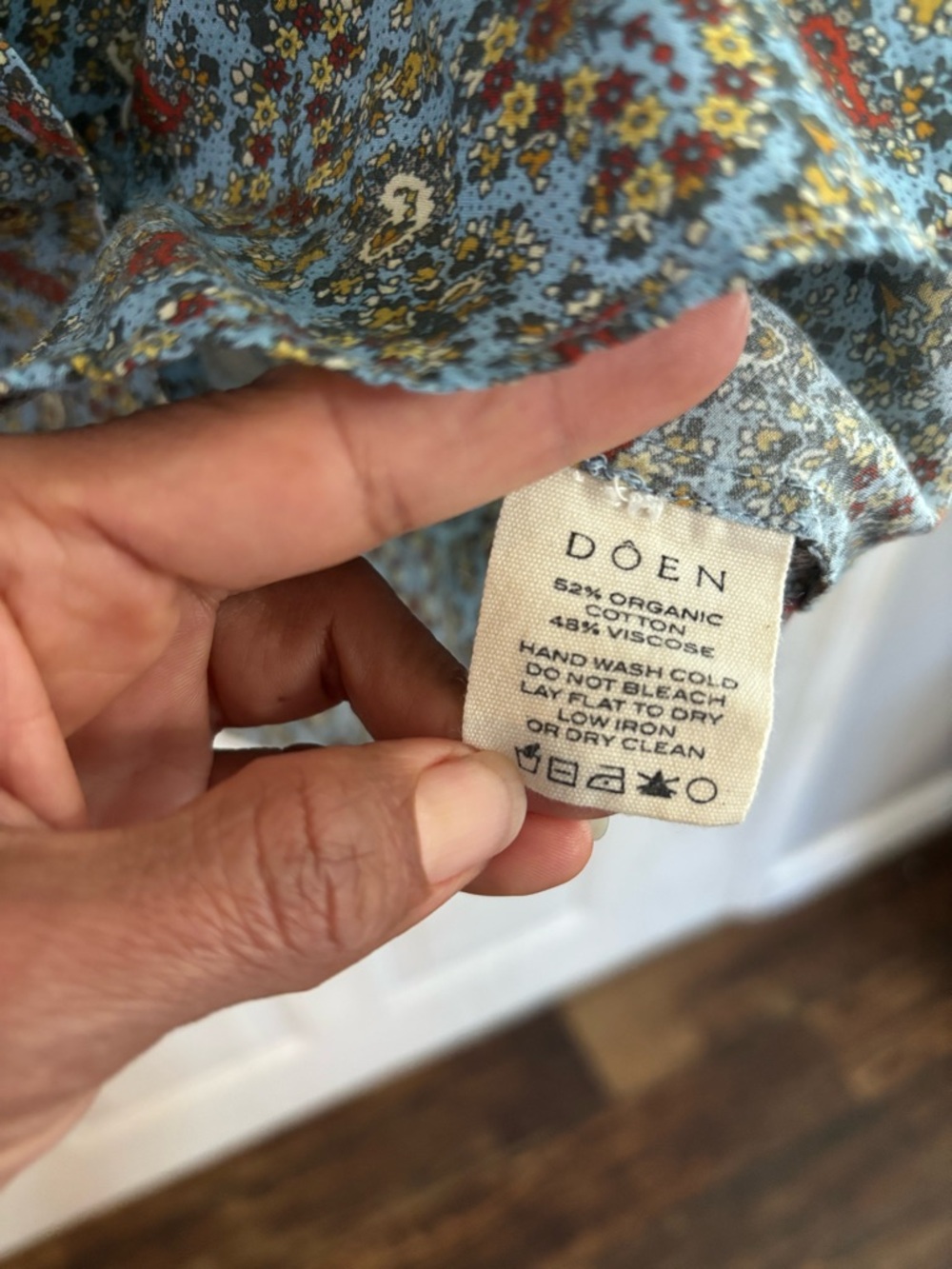 Doen O’keeffe blouse in a floral pattern - Picture 7 of 9